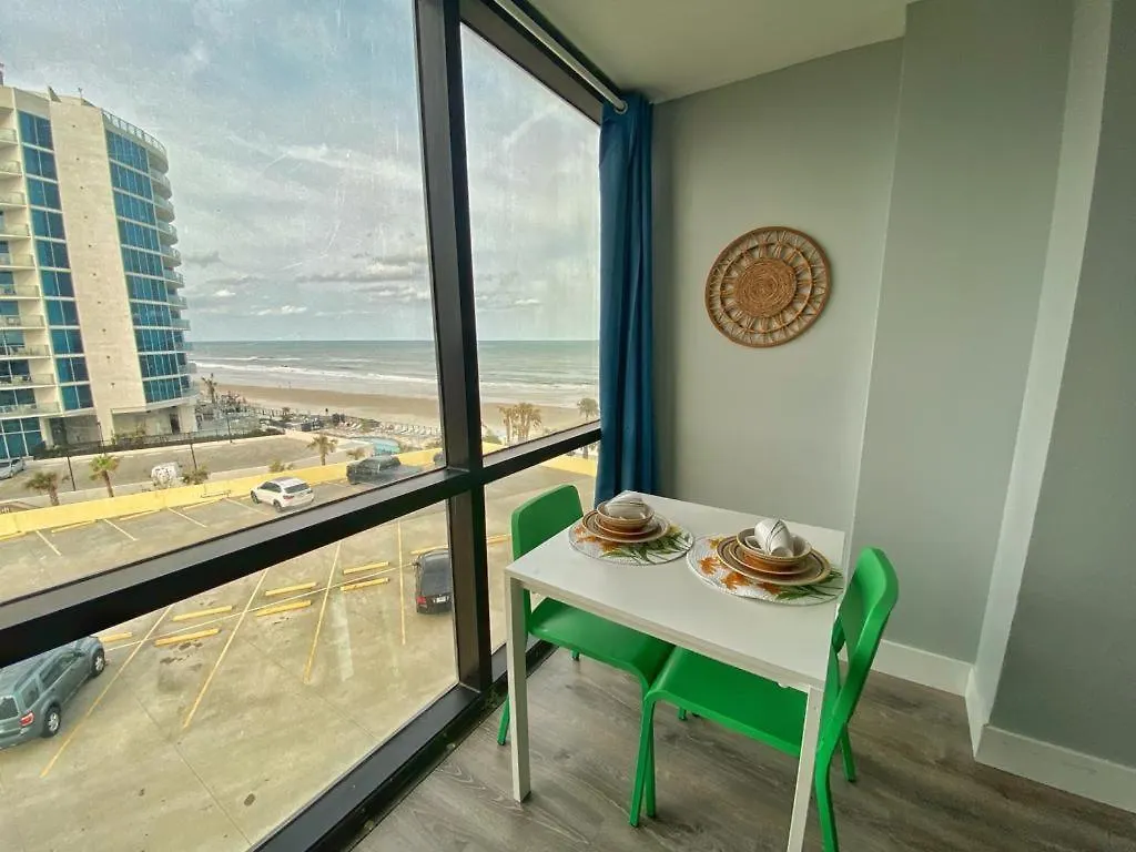 Ocean Side Inn Studios Daytona Beach 3*,